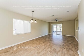 27144 La Jolla Way in Wesley Chapel, FL - Foto de edificio - Building Photo