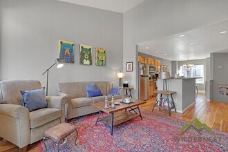 77 Spyglass Ln in Silverthorne, CO - Building Photo - Building Photo