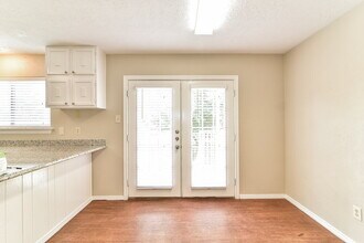 15515 Windy Cove Dr in Houston, TX - Building Photo - Building Photo