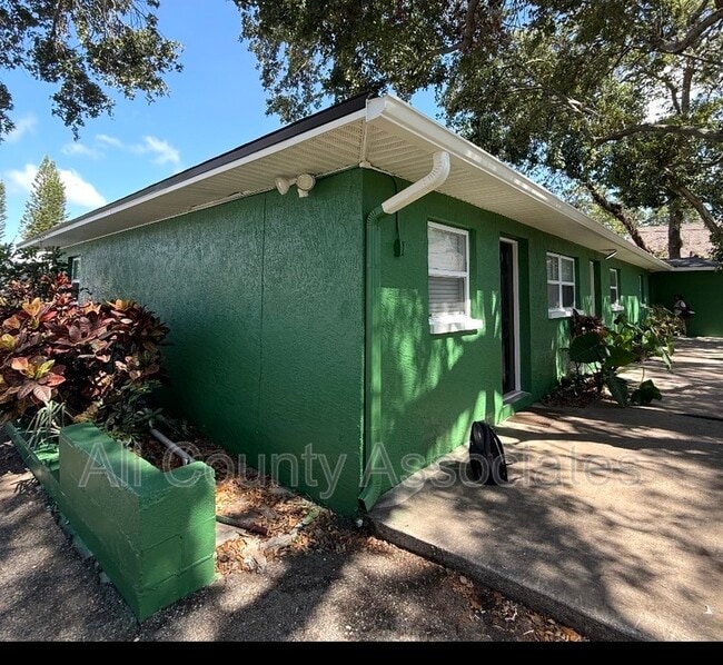 property at 2273 Norman Dr