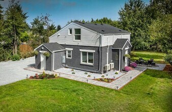 14244 29th Ave S in Seatac, WA - Building Photo - Building Photo