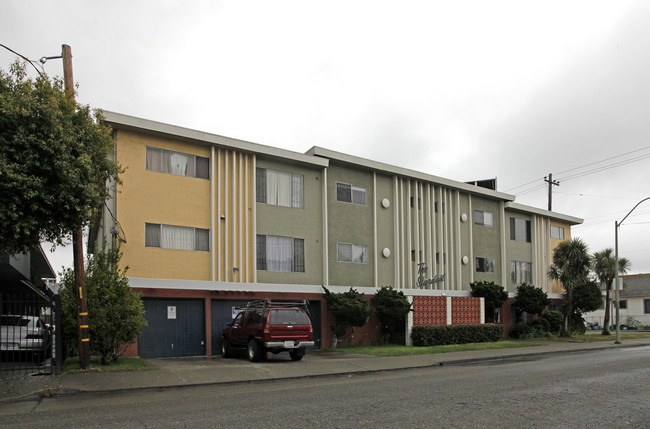 The Stardust in Oakland, CA - Foto de edificio - Building Photo