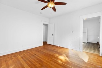 35 Young St in New Haven, CT - Building Photo - Building Photo