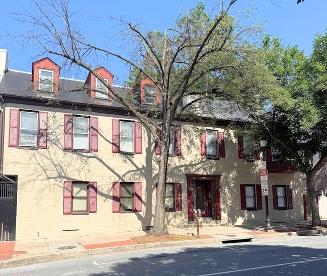 property at 313 N Market St