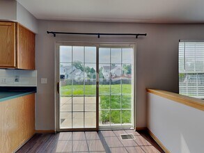 11725 Cape Cod Ln in Huntley, IL - Building Photo - Building Photo