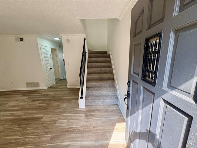 property at 2960 N Dekalb Dr