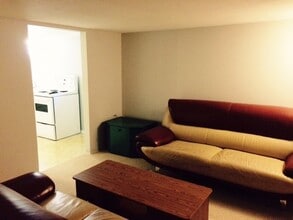 321 Belfield St in London, ON - Building Photo - Building Photo