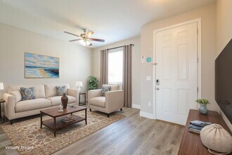 7330 S Old Hammer Way in Aurora, CO - Foto de edificio - Building Photo