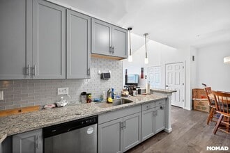 15700 E Jamison Dr in Englewood, CO - Foto de edificio - Building Photo