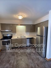 4321 Dawes Ct SE in Grand Rapids, MI - Foto de edificio - Building Photo