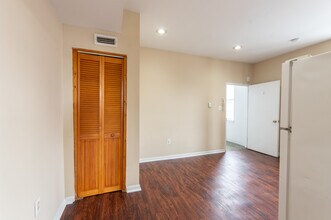 2332 Frankford Ave, Unit 2f in Philadelphia, PA - Building Photo - Building Photo