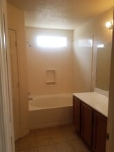 500 Blue Sage Ave SW in Los Lunas, NM - Building Photo - Building Photo