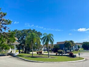 536 Caribbean Dr in Davenport, FL - Building Photo - Building Photo