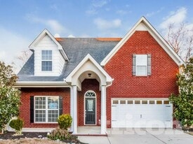 1527 Dewsbury Dr in Murfreesboro, TN - Building Photo