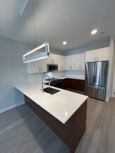 148 Old Post Rd in Sharon, MA - Building Photo - Building Photo