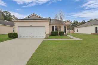 135 Alexander Way in Richmond Hill, GA - Building Photo - Building Photo