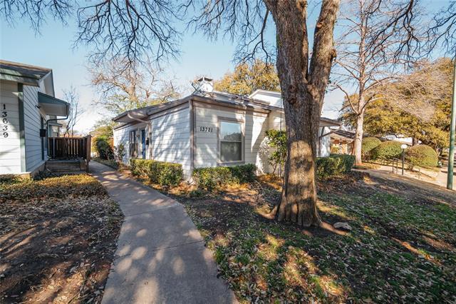 13721 Brookgreen Cir in Dallas, TX - Building Photo - Building Photo