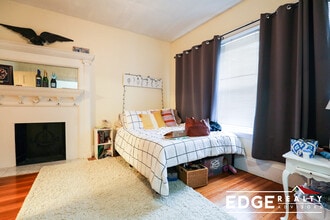 12 Sutherland Rd, Unit 1 in Boston, MA - Foto de edificio - Building Photo