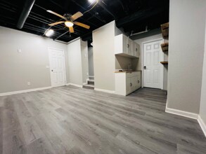 4431 The Paseo in Kansas City, MO - Building Photo - Building Photo