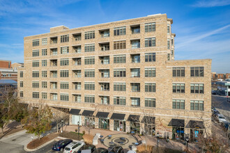 Metro Lofts in Arlington Heights, IL - Building Photo - Building Photo