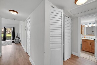 2351 NW 37th Ave in Coconut Creek, FL - Building Photo - Building Photo