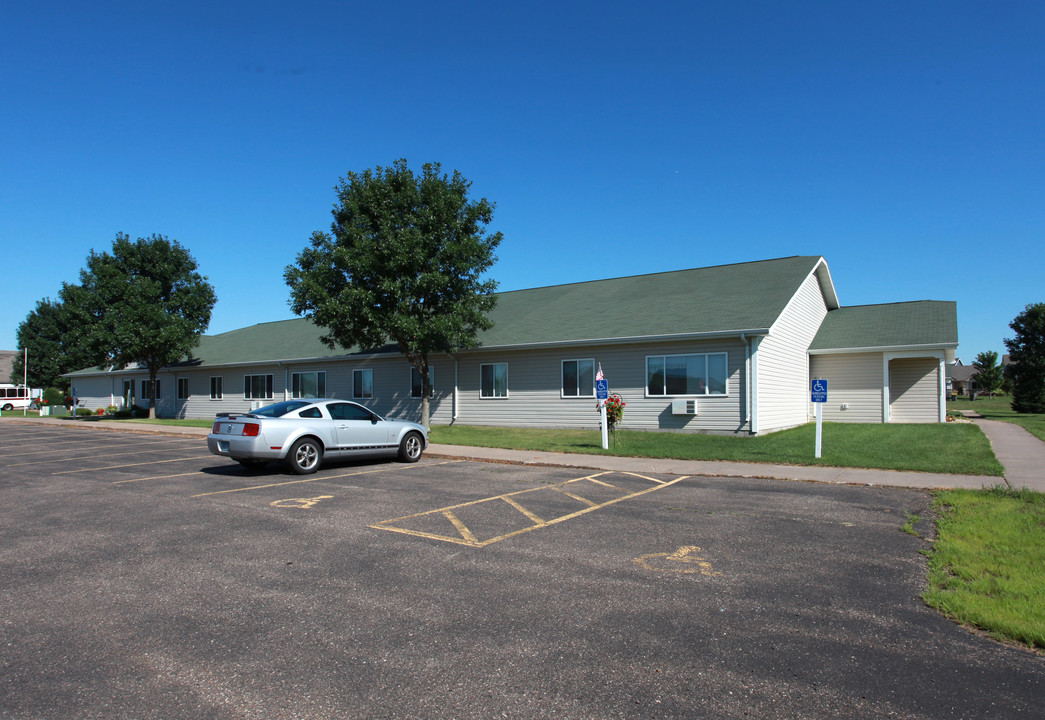 Cedar Crest in Baldwin, WI - Building Photo