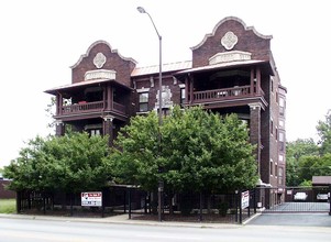 2161 N Meridian St in Indianapolis, IN - Foto de edificio - Building Photo