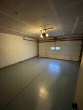 843 Streamside Dr in Greenfield, IN - Building Photo - Building Photo