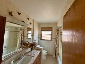 8709-8709 W Appleton Ave in Milwaukee, WI - Building Photo - Building Photo