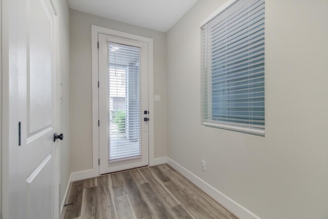 property at 1329 Buescher Dr