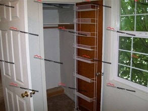 811 S Market Blvd in Chehalis, WA - Building Photo - Building Photo