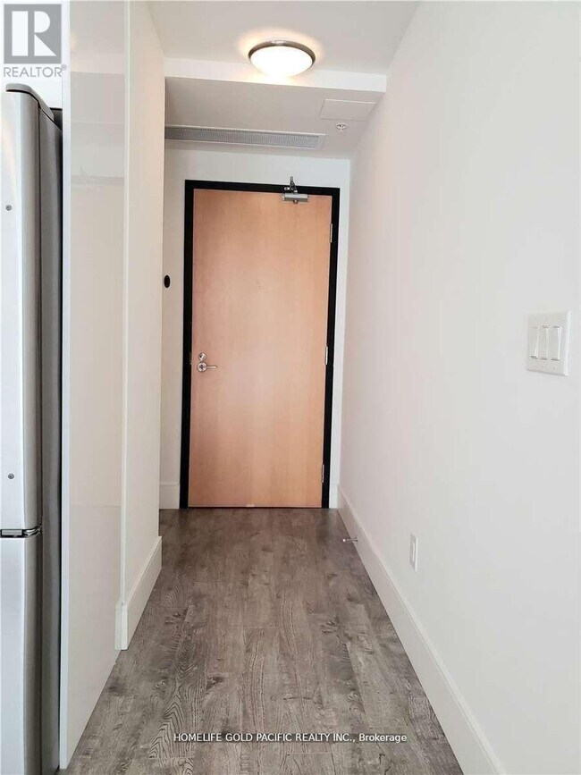 15 Prince Albert Blvd in Kitchener, ON - Building Photo - Building Photo