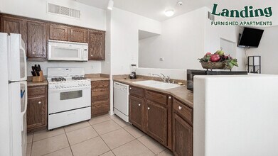 50 Aura de Blanco St-Unit -3102.1221908 in Henderson, NV - Building Photo - Building Photo