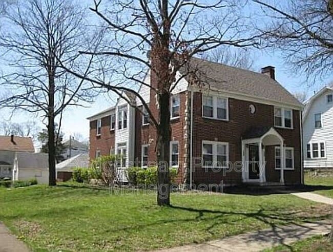 property at 304 Fountain Ave
