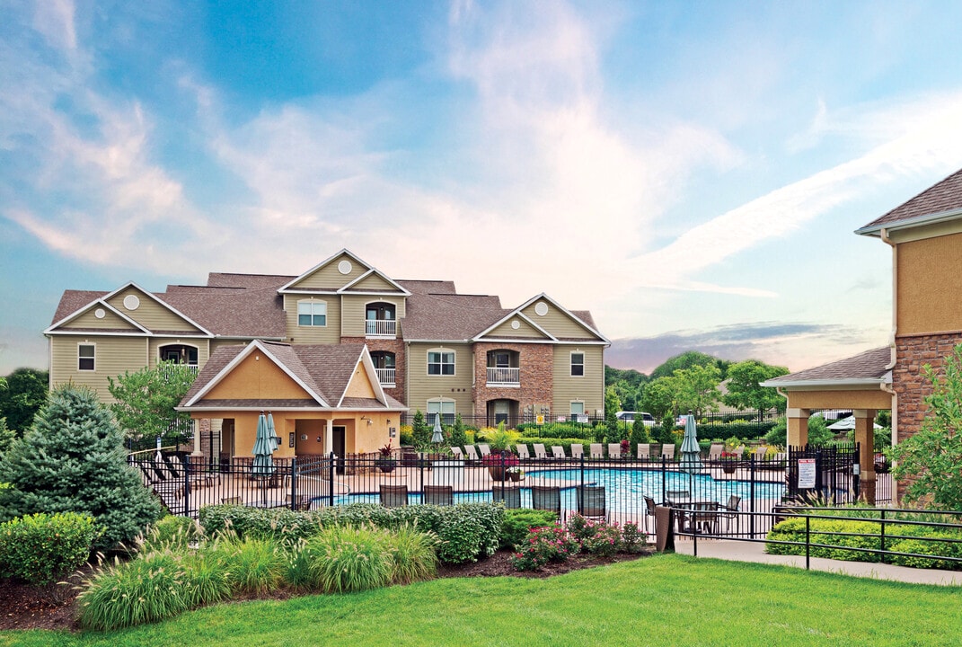 Andover Park in Kansas City, MO - Foto de edificio