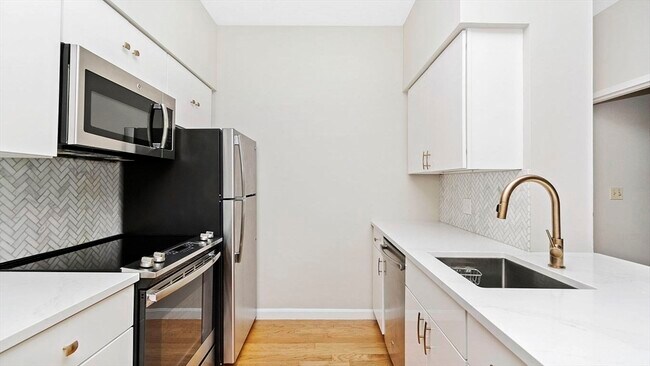 property at 106 13th St