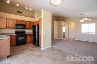 16169 W Buchanan St in Goodyear, AZ - Building Photo - Building Photo