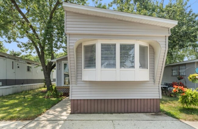 852 Tarpon St SW in Wyoming, MI - Building Photo - Building Photo