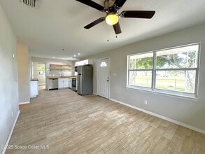850 Sycamore St in Titusville, FL - Building Photo - Building Photo