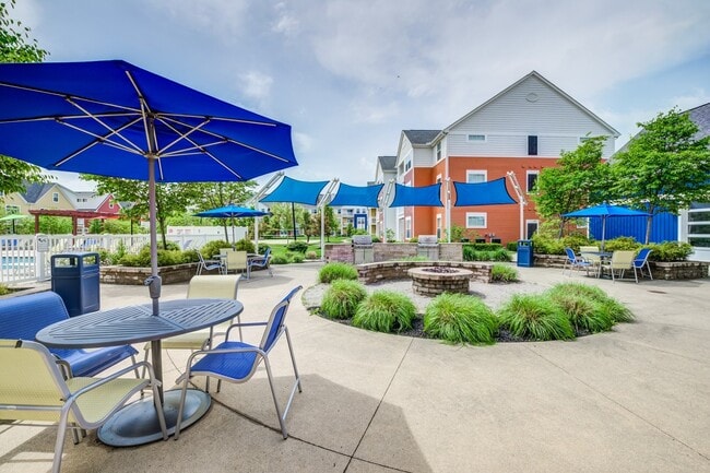 District at Linworth in Columbus, OH - Building Photo - Building Photo