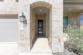 1405 Golden Celebration Bend in Leander, TX - Building Photo - Building Photo
