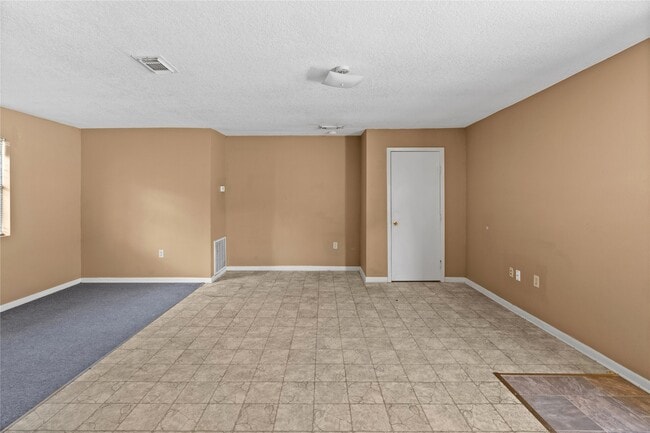 property at 2200 Peach Ave