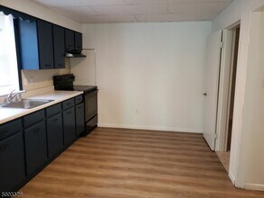 59 N Main St in Lambertville, NJ - Building Photo - Building Photo