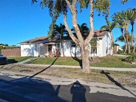 401 SE 5th St in Dania Beach, FL - Building Photo