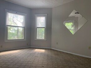 454 Pine St in Morgantown, WV - Building Photo - Building Photo