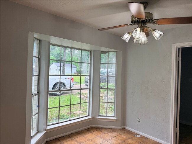 2314 Roman Forest Blvd in New Caney, TX - Building Photo - Building Photo