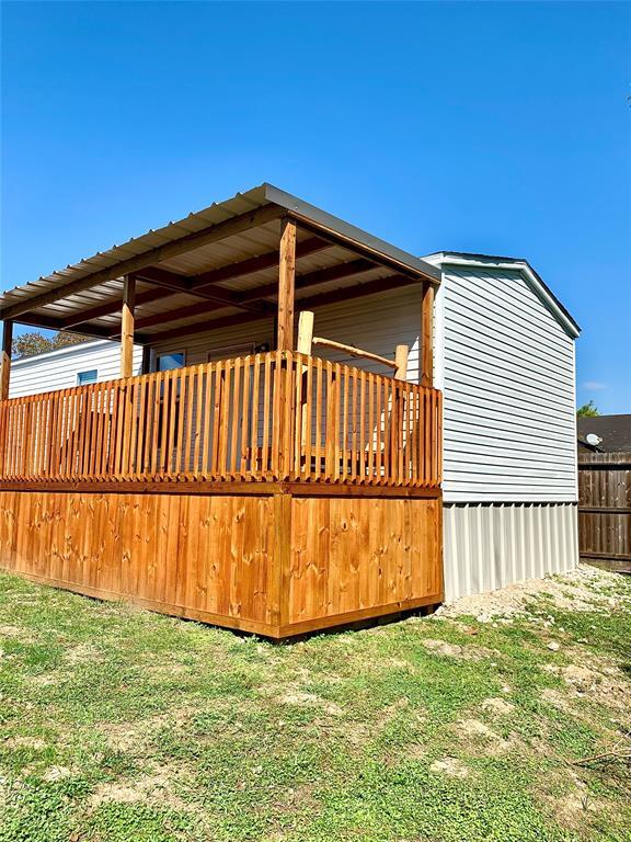 property at 3621 County Rd 161