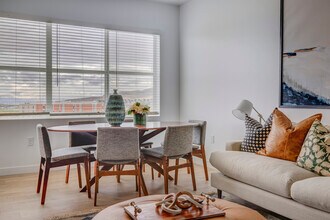 Sorella in Herriman, UT - Foto de edificio - Building Photo