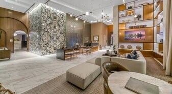 6255 W Northwest Hwy in Dallas, TX - Building Photo