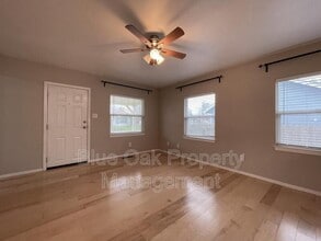 570 E 19th St in Chico, CA - Building Photo - Building Photo